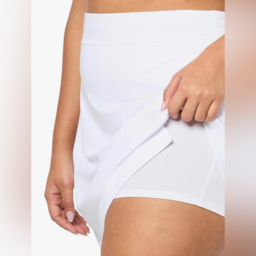 Calloway Women's White Athletic Skort • Size L • NWT